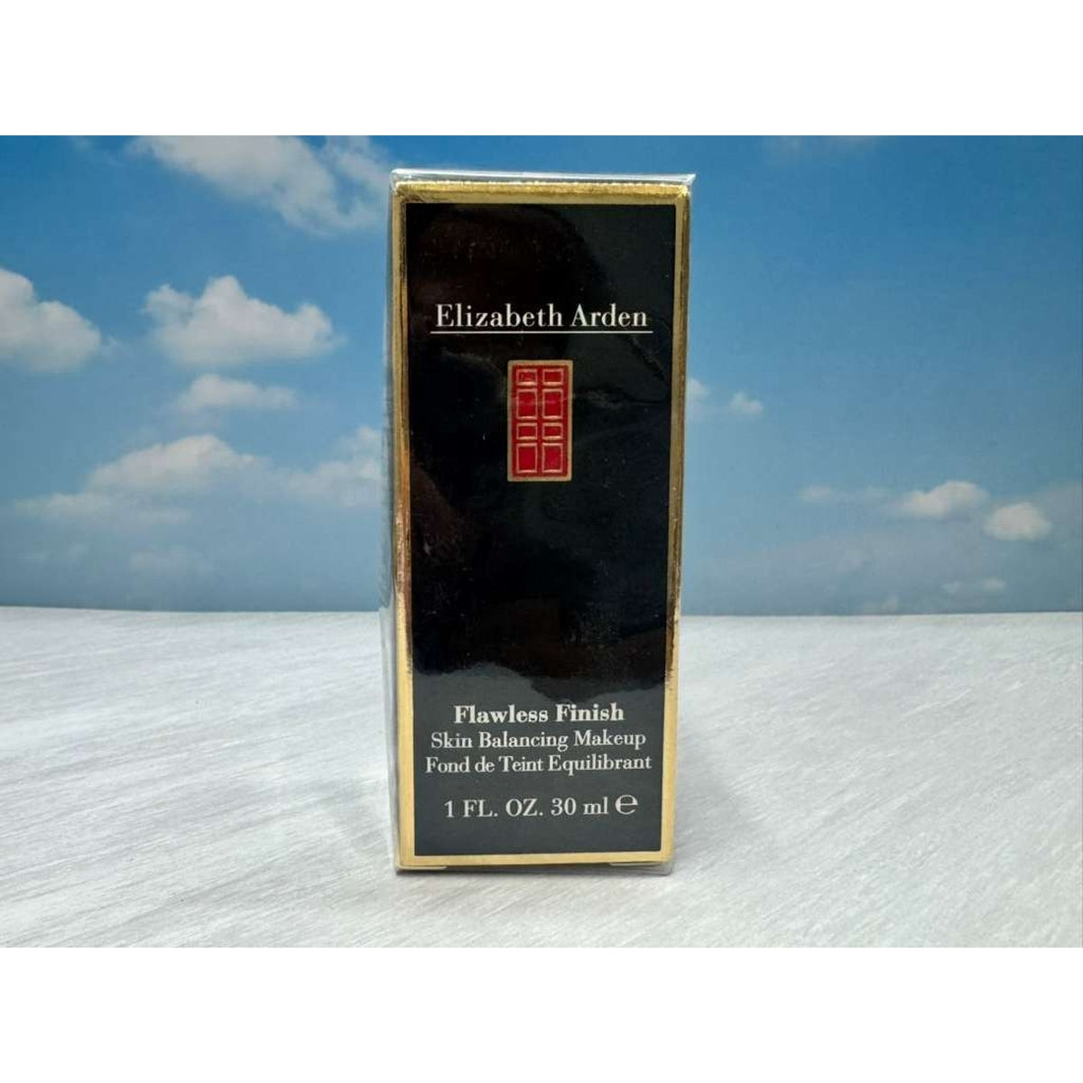 Elizabeth Arden Flawless Finish Makeup Lot 2 SPF 8 NOS 44 45 new