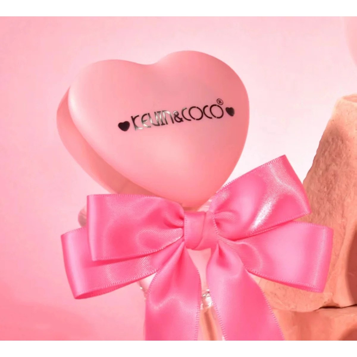 Kevin & Coco Magical Heart Loose Powder & Blush 1008