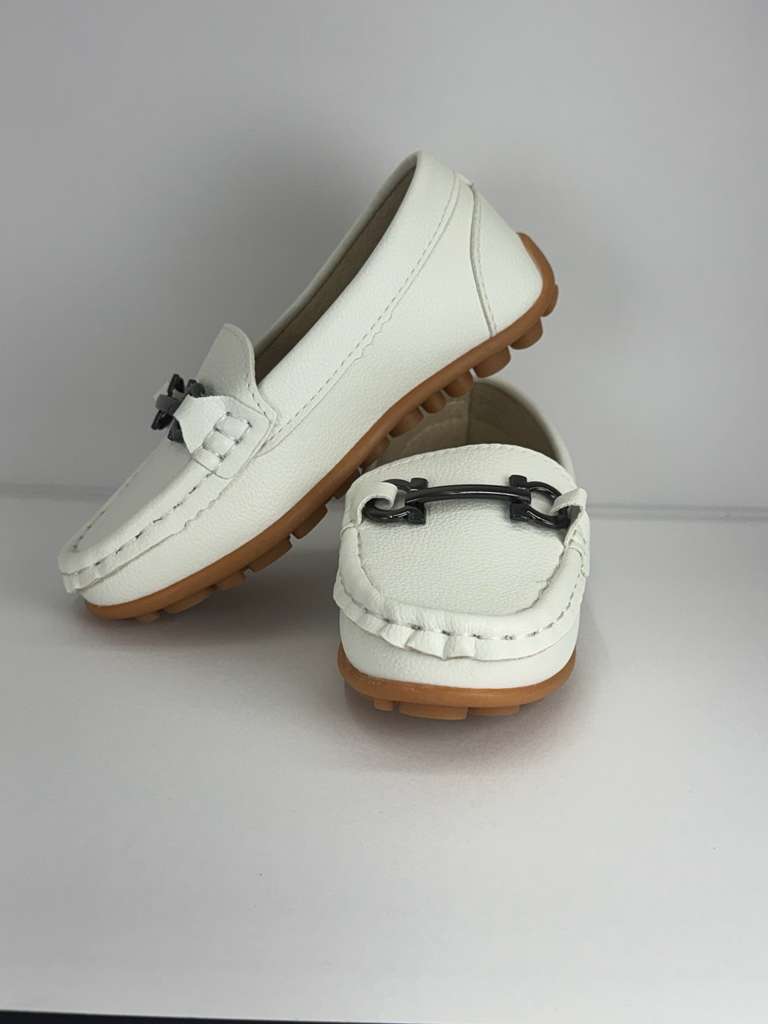 Children Moccasin Shoes Boys Fashion Leather Shoes Children Simple Flats Moccasins for School Travel Play and Various parties (Copy)